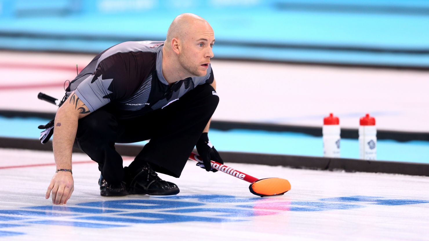 Fry won Olympic gold in 2014 as Canada beat Britain in the men's curling final.