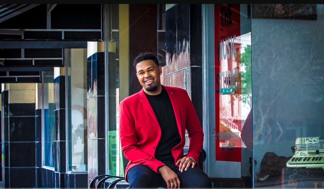 Deondre Moore is a 28-year-old HIV/AIDS Activist. He was diagnosed with the virus at the age of 19.