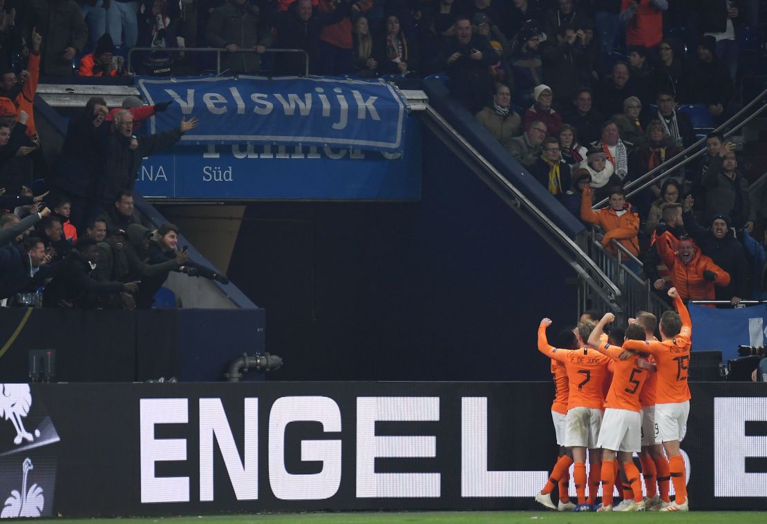 Dutch players react to the draw that sees them top League A1 and qualify for the finals.