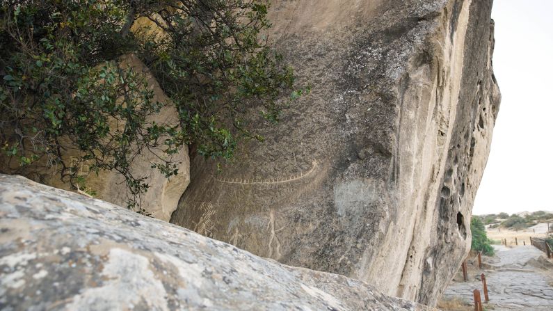 <strong>Shelter:</strong> Here on this limestone plateau, collapsing rock formed a a series of around 20 caves which were used for thousands of years as human shelters. 