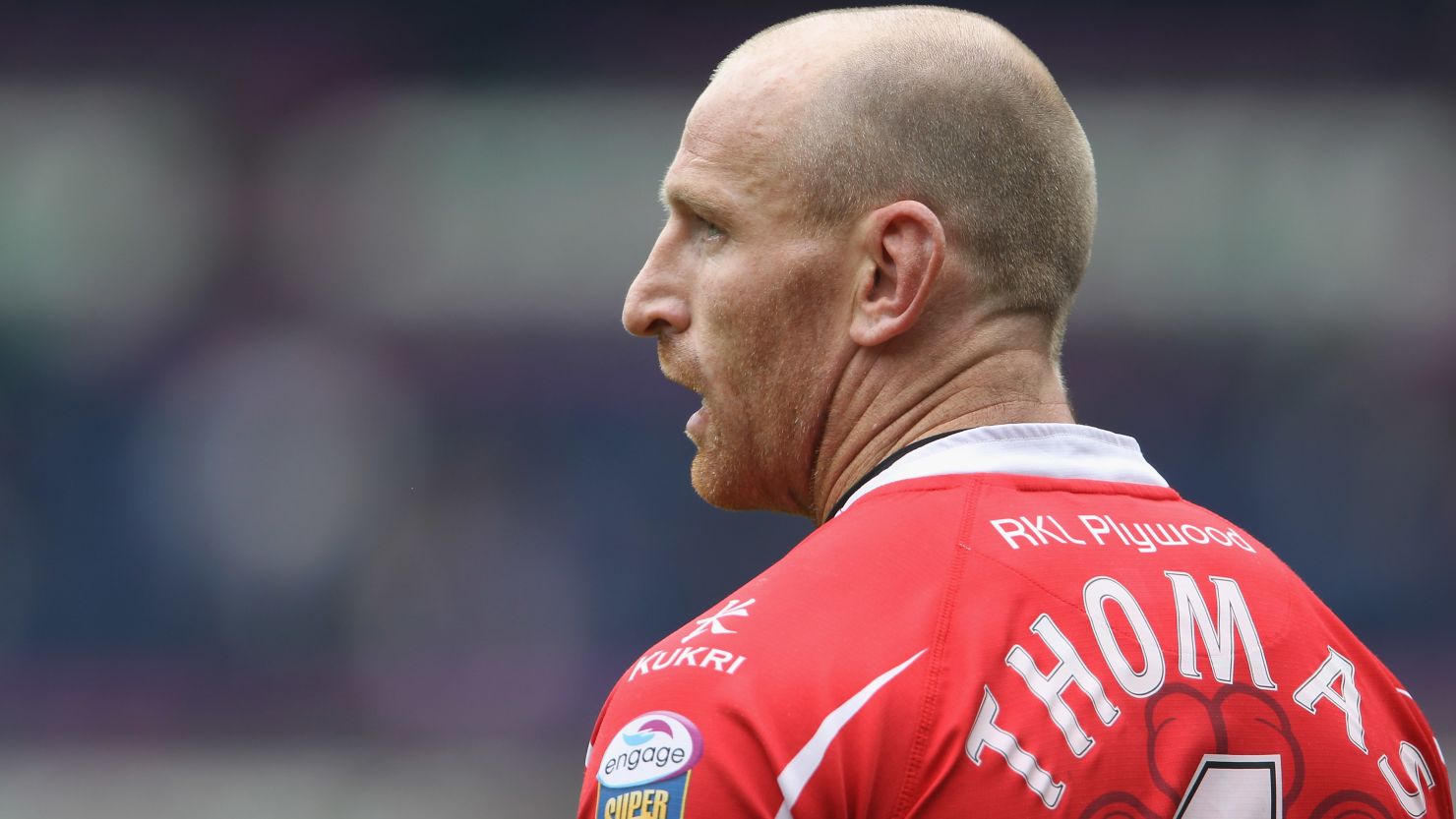 Gareth Thomas playing for Crusaders RL in 2010.