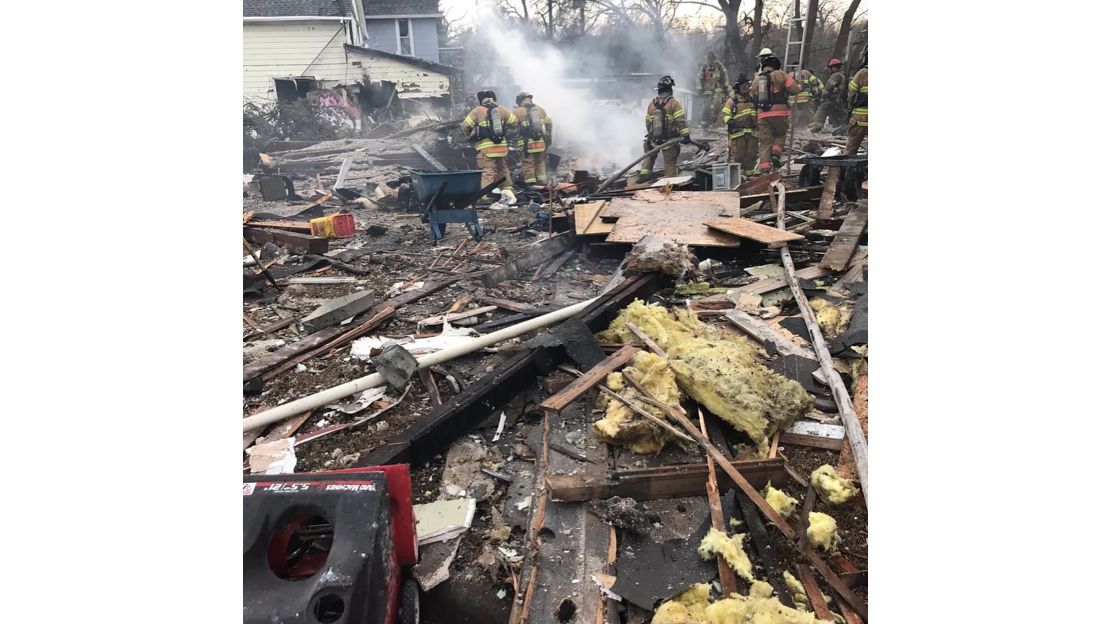 Investigators trying to determine what caused fatal South St. Paul home  explosion - CBS Minnesota