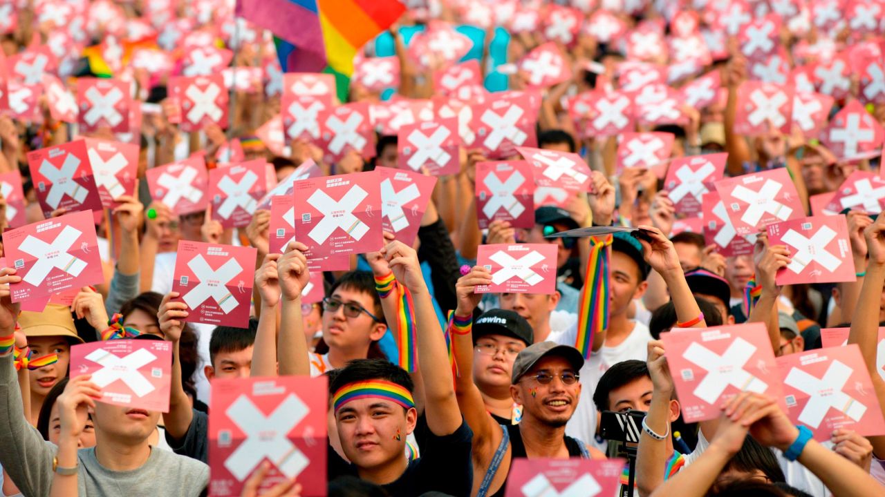 Taiwan votes against same-sex marriage