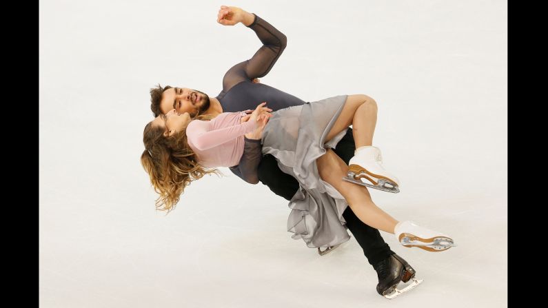 France's Gabriella Papadakis and Guillaume Cizeron compete in the ISU Grand Prix of Figure Skating in Grenoble, France on Saturday, November 24.