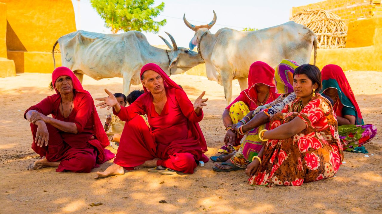 People in Bida want mobile phones to access basic services and government programs.
