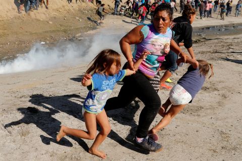 migrant border clashes UNFURLED