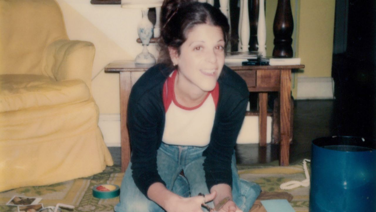 03 gilda radner unf