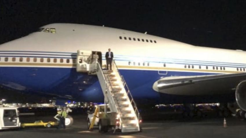 Kim Kardashian Kanye West 747 Flight 1