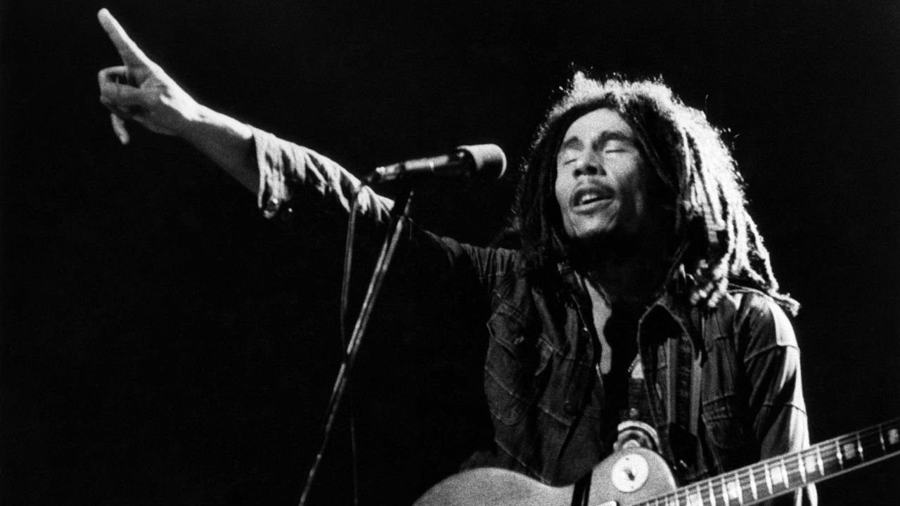 UNITED STATES - MAY 01:  USA  Photo of Bob MARLEY, Bob Marley performing live on stage  (Photo by Richard E. Aaron/Redferns)