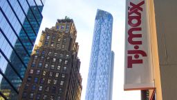 TJMaxx: Designer brands walk away from discount stores like Marshalls and  Burlington amid supply chain issues, increased demand - ABC7 Chicago
