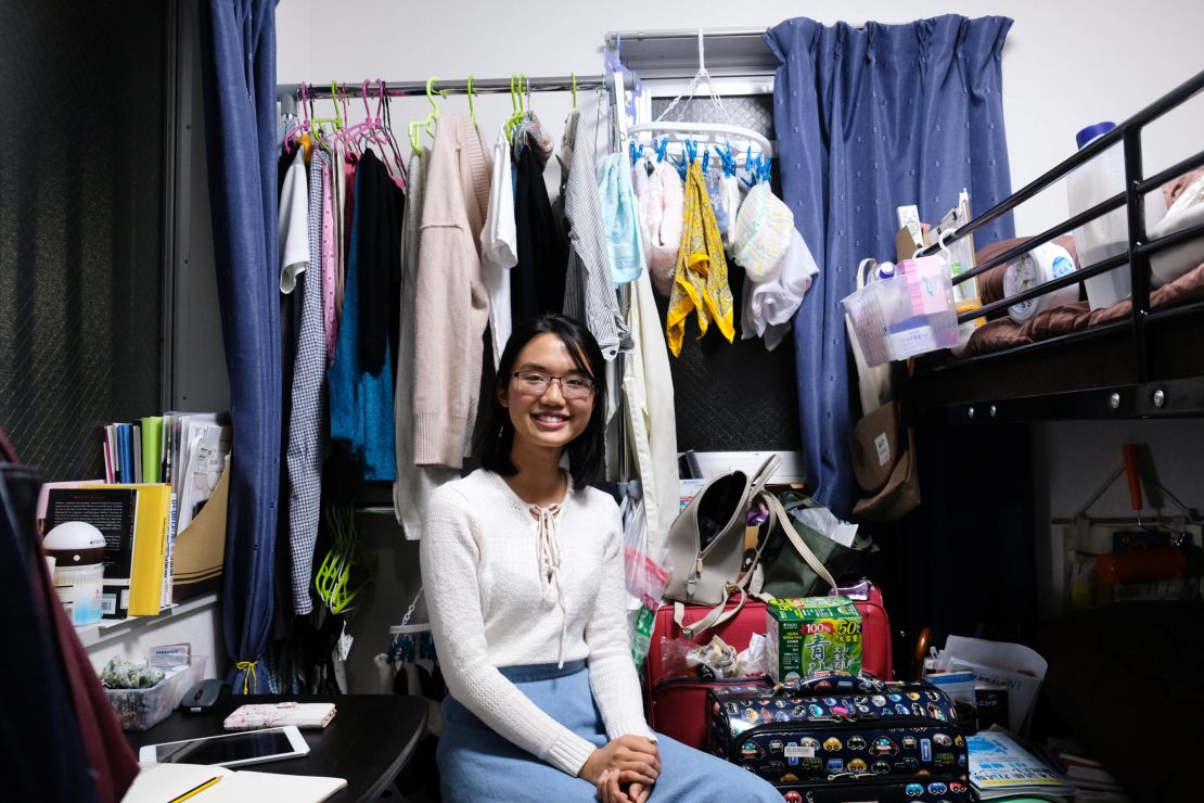 Vietnamese student Linh Nyugen came to Japan to pursue higher education.