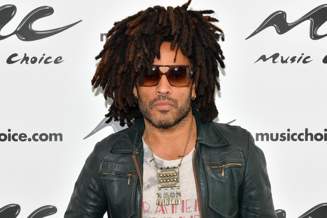 Grammy-winning rock star <a href="http://www.cnn.com/style/article/lenny-kravitz-photography/index.html" target="_blank">Lenny Kravitz</a> is this year's musical guest. The "American Woman" singer will perform an inspirational song from his new album, "Raise Vibration."