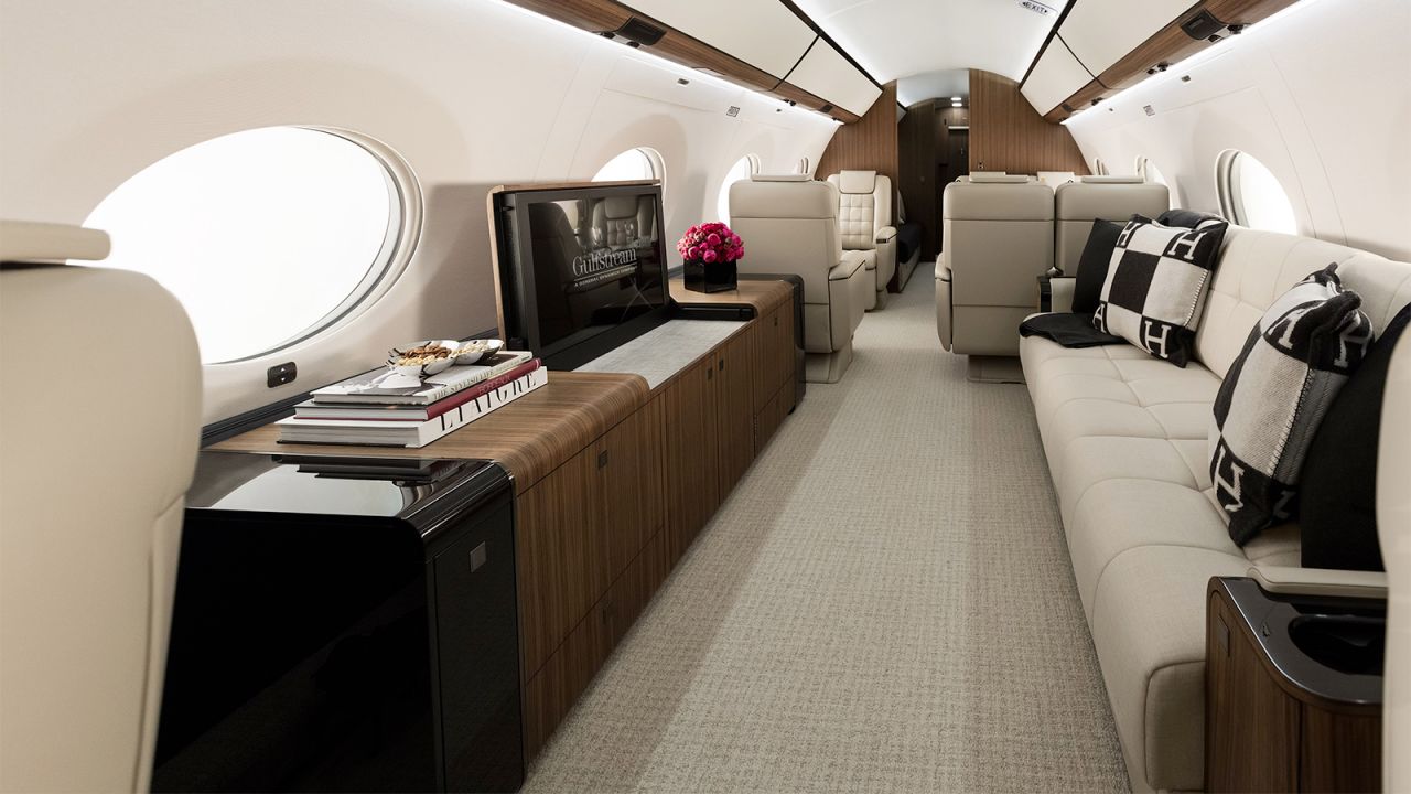 <strong>Sleeping:</strong> A sleeping area converted from divan seating is the standard in current flagship Global and Gulfstream models. (The G650 is pictured). 