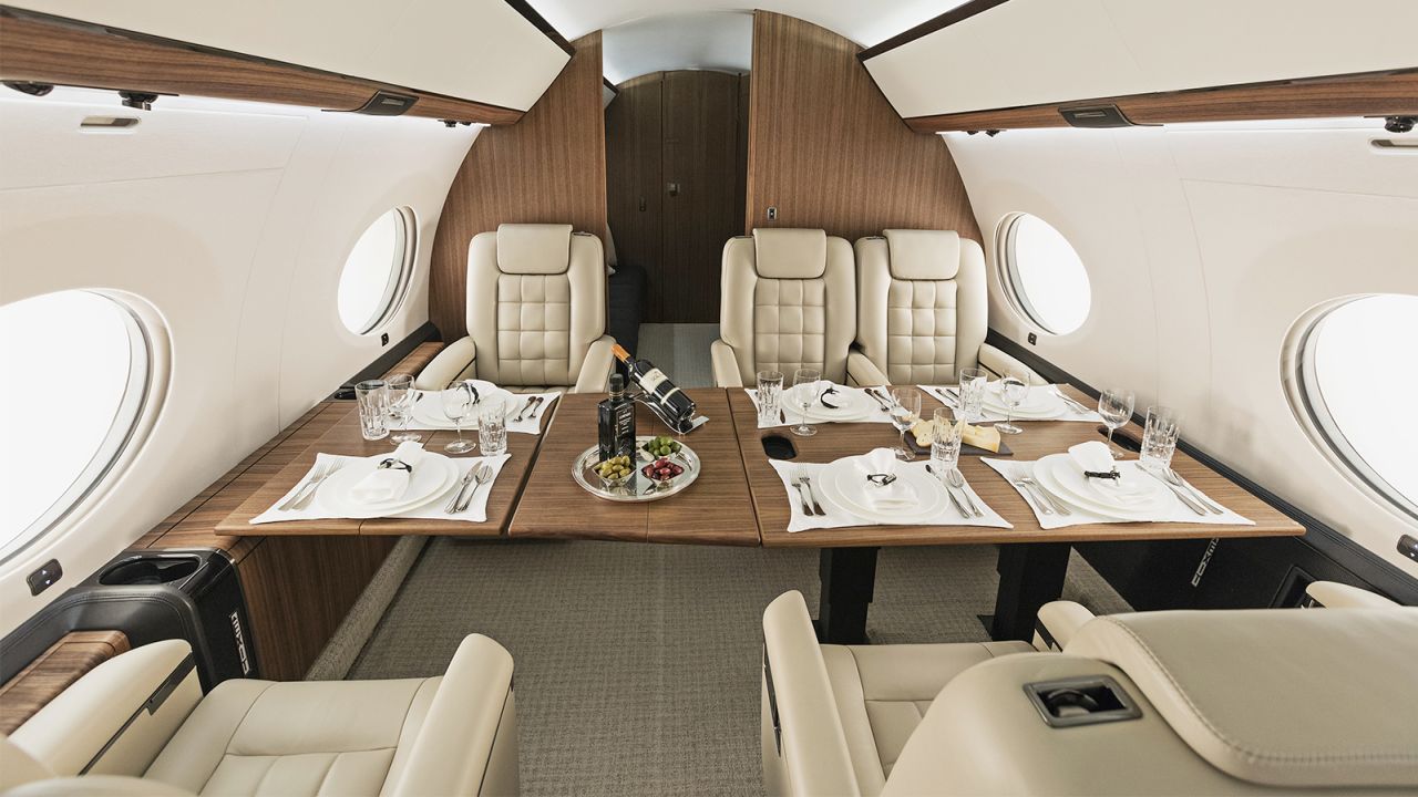 Dining on board the G650.