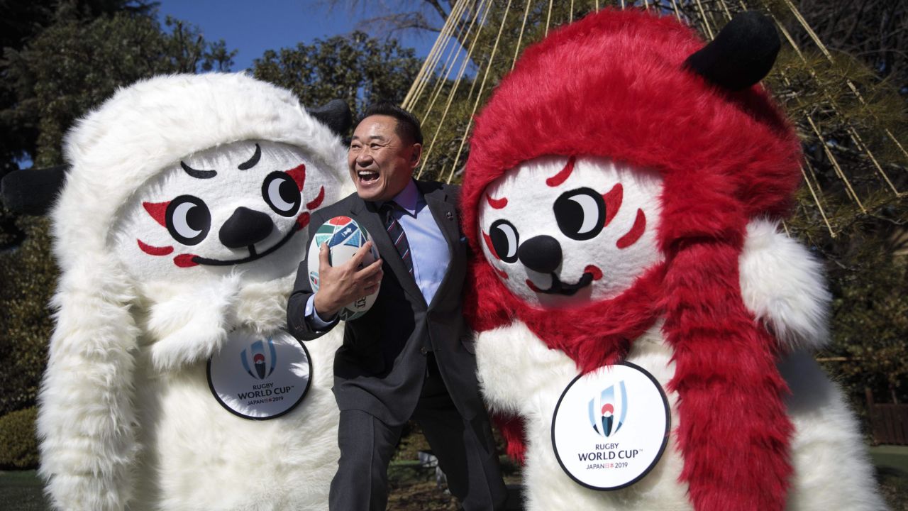 <strong>Ren-G:</strong> It's common for events and festivals in Japan to have mascots. These two are the mascots for the Rugby World Cup 2019, which will be held in Tokyo.