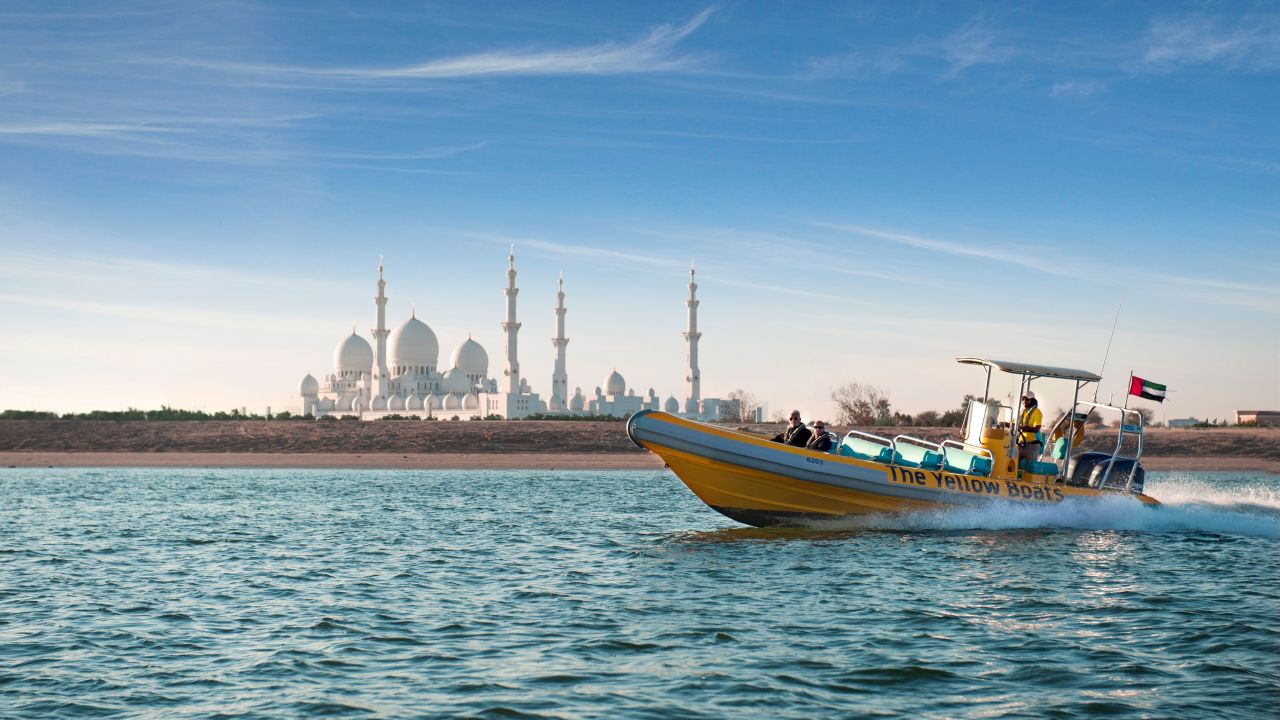 The Yellow Boats offer sightseeing tours in Dubai.