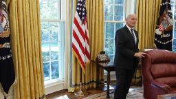 WASHINGTON, DC - OCTOBER 20:  White House Chief of Staff John Kelly stands in the Oval Office while President Donald Trump meets with UN Secretary General António Guterres, at the White House on October 20, 2017 in Washington, DC.  (Photo by Mark Wilson/Getty Images)