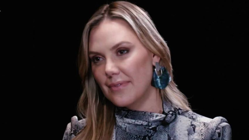 Kendra Scott jewlery designer CEO billion dollar business success_00000000