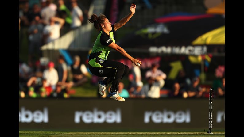 The Sydney Thunder's Belinda Vakarewa bowls during the Women's Big Bash League match against the Sydney Sixers on Saturday, December 8 in Sydney, Australia.