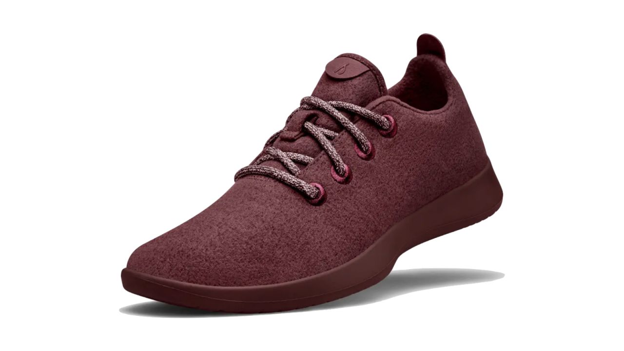 <strong>Fashionable gifts for dad: The gym shoe</strong><br />Allbirds Mens Wool Runners ($95; <a href="https://click.linksynergy.com/deeplink?id=Fr/49/7rhGg&mid=1237&u1=1211mensfashiongifts&murl=https%3A%2F%2Fshop.nordstrom.com%2Fs%2Fallbirds-wool-runner-men-nordstrom-exclusive-color%2F5150461%3Forigin%3Dkeywordsearch-personalizedsort%26breadcrumb%3DHome%252FAll%2520Results%26color%3Dhawthorne%2520purple%2520wool" target="_blank" target="_blank">nordstrom.com</a>)