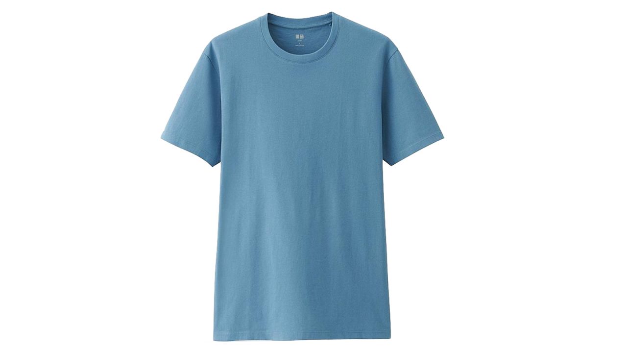 <strong>Fashionable gifts for dad: The T-shirt</strong><br />Men's Supima cotton T-shirt ($9.90; <a href="https://click.linksynergy.com/deeplink?id=Fr/49/7rhGg&mid=40462&u1=1211mensfashiongifts&murl=https%3A%2F%2Fwww.uniqlo.com%2Fus%2Fen%2Fmen-supima-cotton-crew-neck-short-sleeve-t-shirt-404136.html%3Fdwvar_404136_color%3DCOL64%26cgid%3Dmen-t-shirts%23start%3D10%26cgid%3Dmen-t-shirts" target="_blank" target="_blank">uniqlo.com</a>)