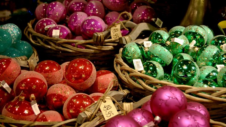 <strong>Denmark:</strong> Classic and tasteful Christmas baubles go on sale. The website <a href="index.php?page=&url=http%3A%2F%2Fwww.scandinaviastandard.com%2F" target="_blank" target="_blank">Scandinavia Standard</a> says Danes tend to go for minimalist holiday decor in their homes, with white, red, gold, silver and green the main colors. Many families also light candles on their Christmas tree.