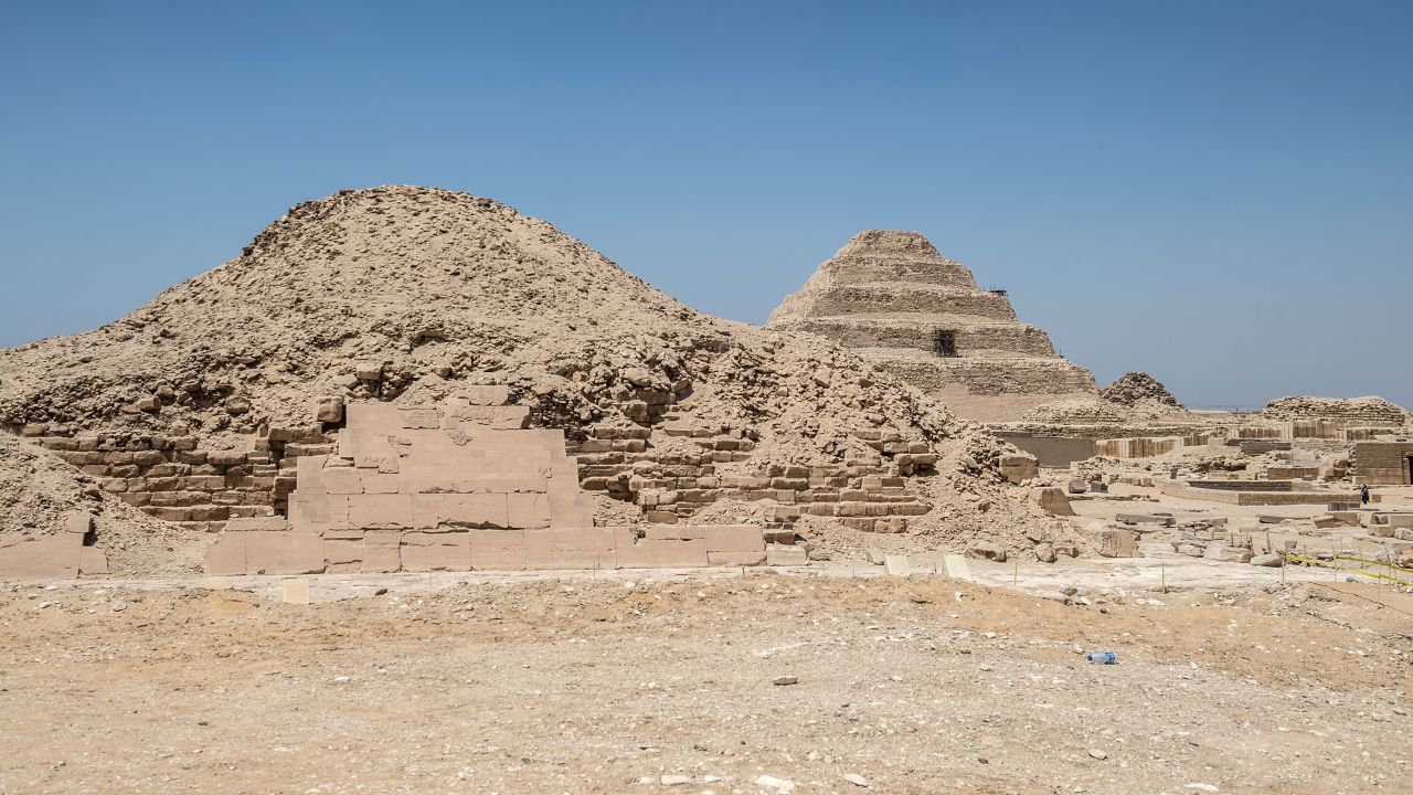 <strong>Saqqara necropolis: </strong>The pyramids in the Saqqara necropolis are about 35 kilometers south of the Egyptian capital.
