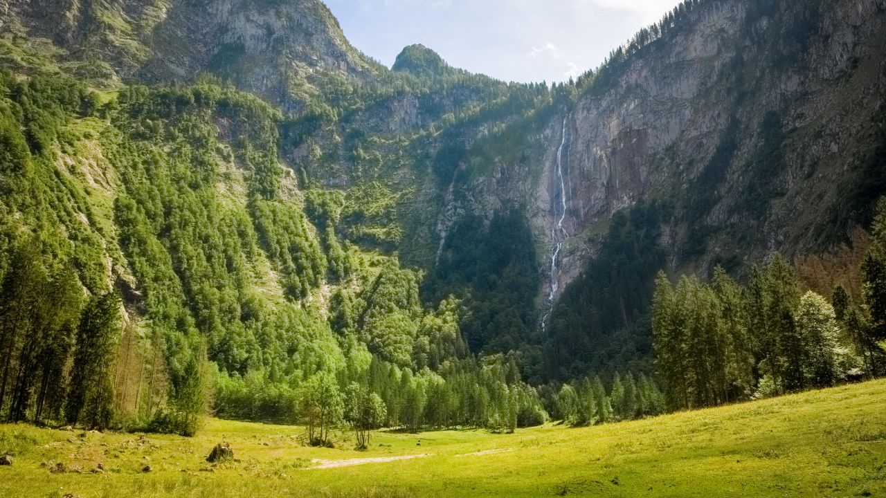 <strong>Röthbach Waterfall: </strong>The Röthbachfall is Germany's highest waterfall, with a fall of approximately 470 meters. It doesn't always get its due credit since it's hidden away in the Königssee area of Upper Bavaria.