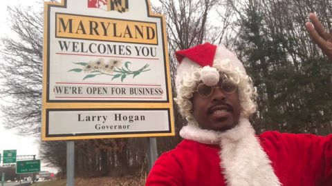 Rodney Smith Jr. is traveling across the country dressed as Santa Claus and spreading Christmas cheer to the homeless population.