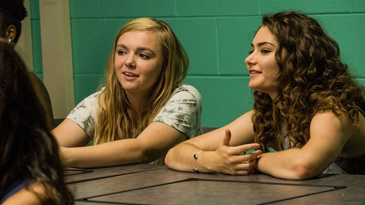 Emily Robinson and Elsie Fisher in 'Eighth Grade'