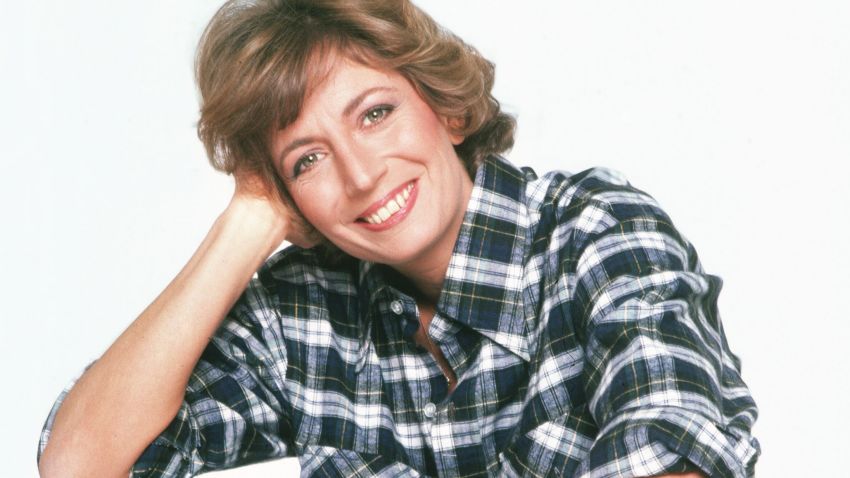 LOS ANGELES - 1979:  Actress Penny Marshall poses for a portrait in 1979 in Los Angeles, California.  (Photo by Harry Langdon/Getty Images) 
