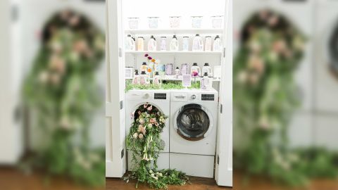 A social-media friendly flower installation in the apartment's washing machine.