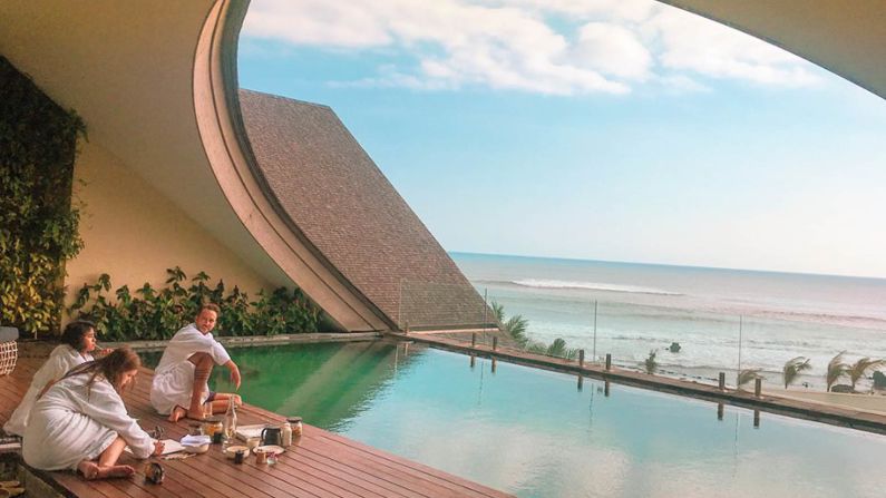 <strong>10. Como Uma Canggu, Bali (Indonesia):</strong> "The three-bedroom duplex penthouses -- each with its own rooftop swimming pool and large deck -- are among the most impressive new suites we have seen anywhere in the world this year," LTI says.
