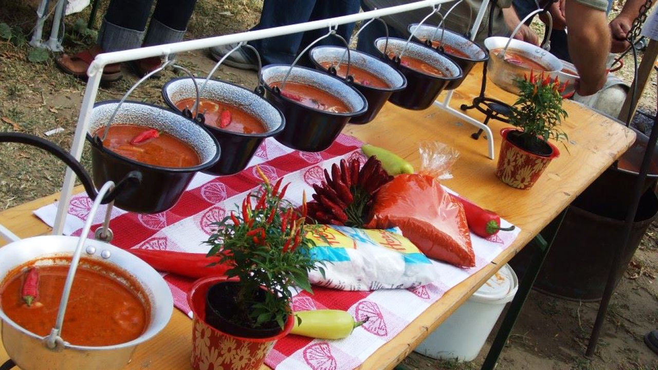 <strong>Budapest Fish Festival: </strong>Hungarians and travelers feast on traditional fisherman's soup halászlé and plenty of other types of fish during this three-day event.