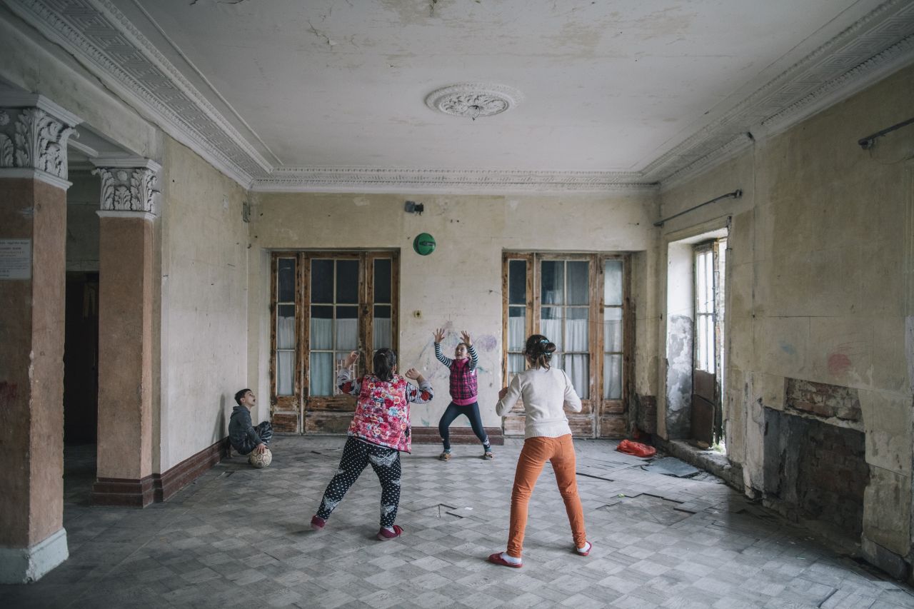 Three generations of families now call the Tskaltubo sanatoriums home. 