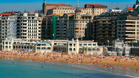 La Concha is mild and warm all year round.