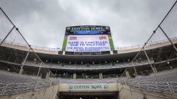 DALLAS, TX - DECEMBER 26: Cotton Bowl sign announcing cancelation due to weather of the college First Responder Bowl between the Boise State Broncos and the Boston College Eagles on December 26, 2018 at Cotton Bowl Stadium in Dallas, Texas. (Photo by William Purnell/Icon Sportswire) (Icon Sportswire via AP Images)