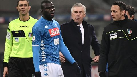 Kalidou Koulibaly leaves the pitch after receiving a red card in the game against Inter.