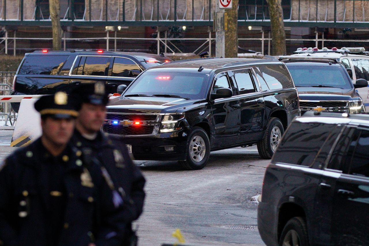 Former President Donald Trump's motorcade arrives at the Manhattan federal court on Wednesday.