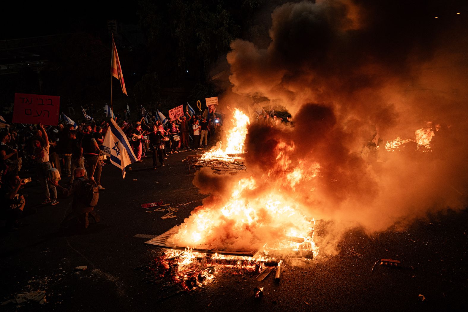 Thousands of people protest in Tel Aviv, Israel, lighting fires and blocking one of the busiest highways in the country, after <a href="index.php?page=&url=https%3A%2F%2Fwww.cnn.com%2F2024%2F11%2F05%2Fmiddleeast%2Fnetanyahu-yoav-gallant-intl-latam%2Findex.html">Israeli Defense Minister Yoav Gallant was fired by Prime Minister Benjamin Netanyahu</a> on Tuesday, November 5. Netanyahu and Gallant have often disagreed over Israel’s war in Gaza.