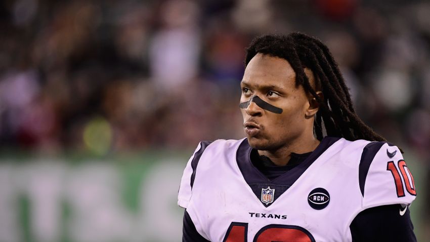 EAST RUTHERFORD, NJ - DECEMBER 15:  Wide receiver DeAndre Hopkins #10 of the Houston Texans looks on from the sideline during the fourth quarter against the New York Jets at MetLife Stadium on December 15, 2018 in East Rutherford, New Jersey.  (Photo by Steven Ryan/Getty Images)