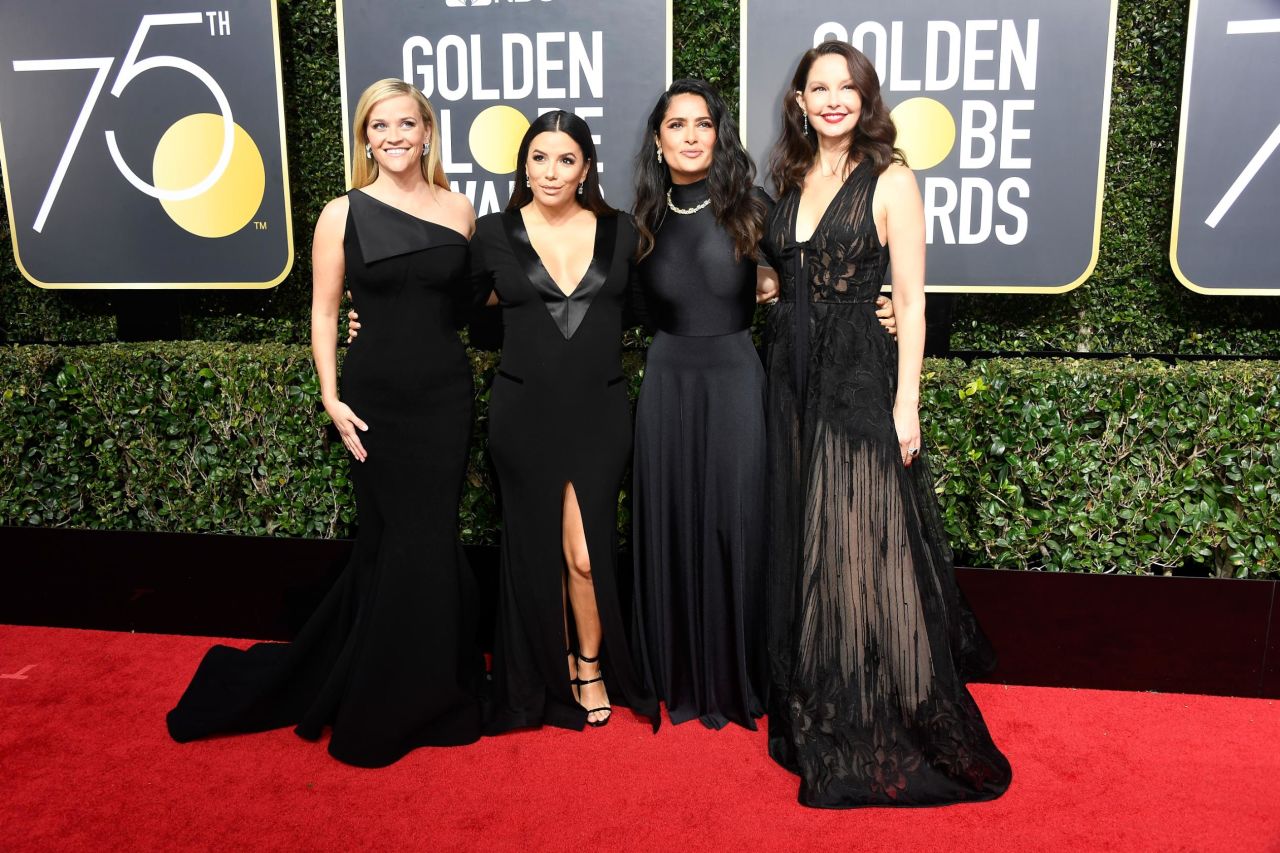 B for Black dresses: Hollywood celebrities joined forces in early 2018 to form the Time's Up movement, a response to the #metoo scandals that rocked the entertainment world. And as a symbol of protest and solidarity, female stars arrived at last year's Golden Globes in black dresses. Showing how to do it in style were (L-R: Reese Witherspoon, Eva Longoria, Salma Hayek and Ashley Judd, 2018)