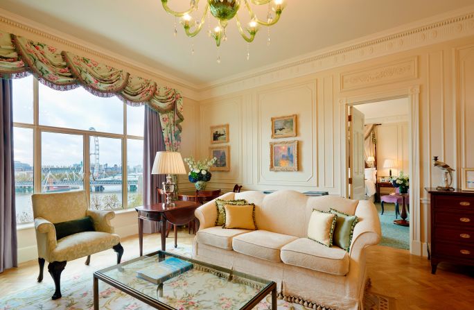 <strong>The Savoy: </strong>French Impressionist Claude Monet began his series of paintings of London while staying at The Savoy in the fall of 1899. Suite 618 -- The Monet Suite -- pays homage to the artist.