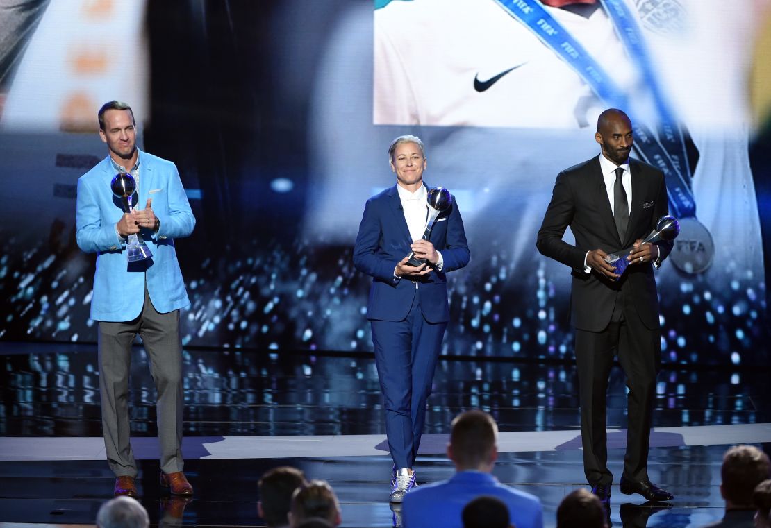 (L-R) Manning, Wambach and Bryant accept the Icon Award onstage during the 2016 ESPYS.