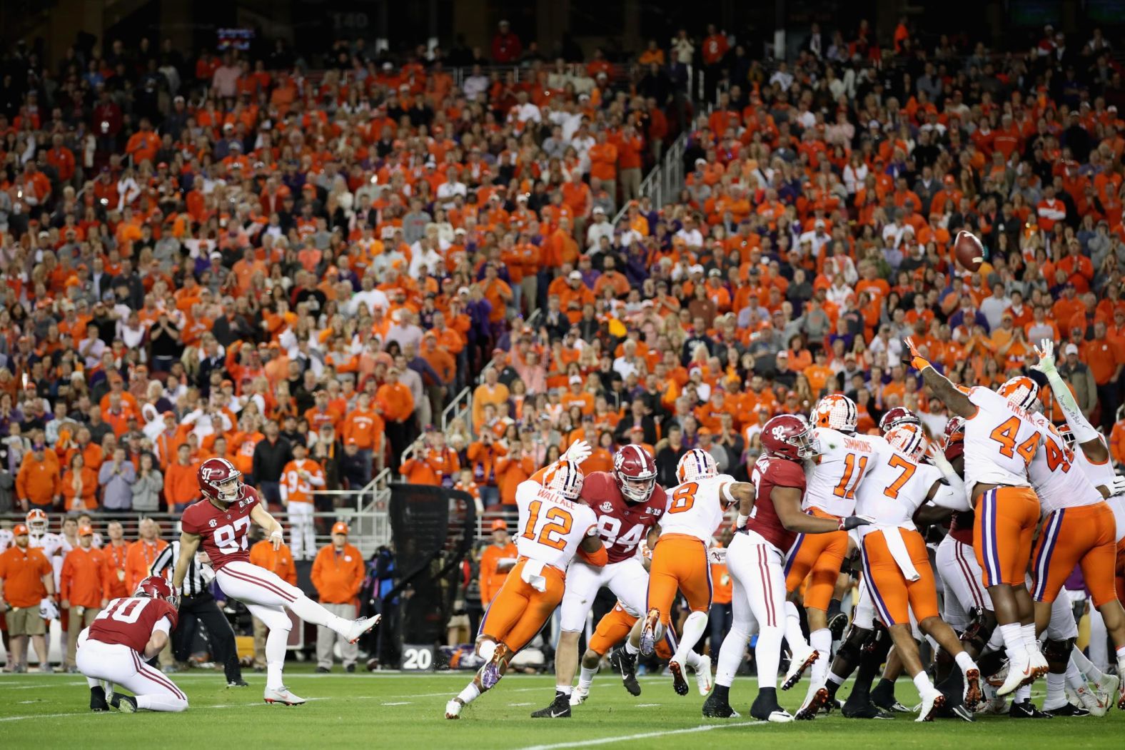 Joseph Bulovas kicks a field goal to give Alabama a 16-13 lead early in the second quarter.