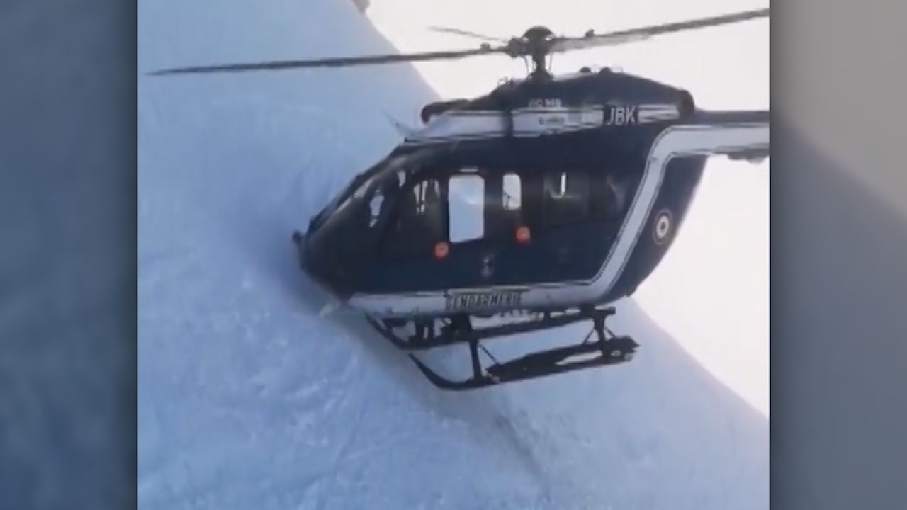 helicopter rescue french alps