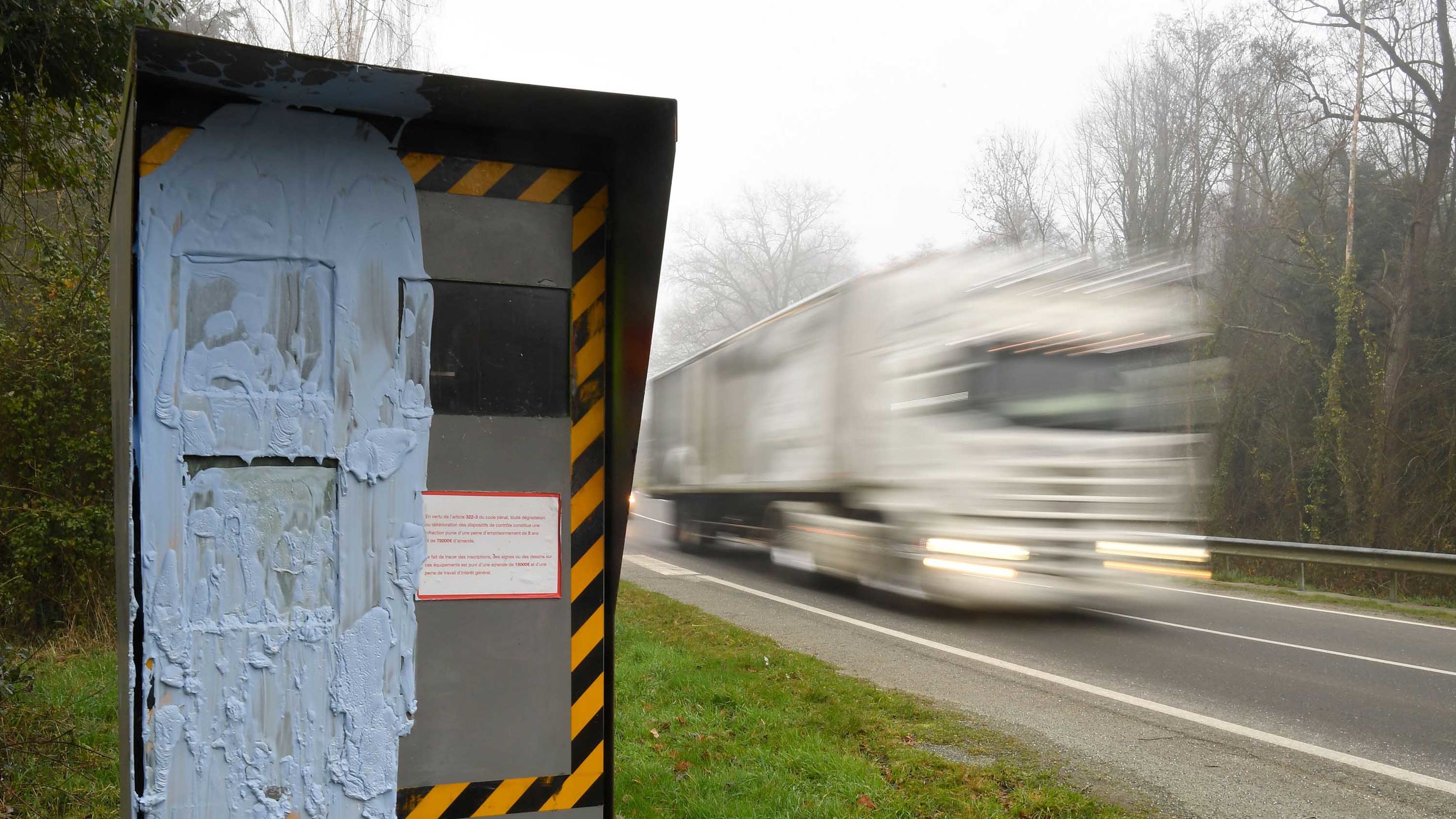 About 60% of speed cameras in France have been vandalized by yellow-vest protesters.
