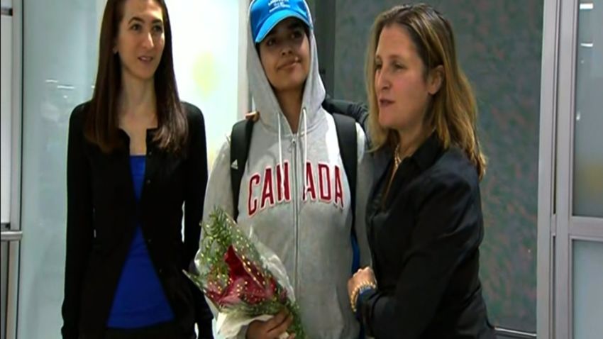 saudi teen arrives in canada