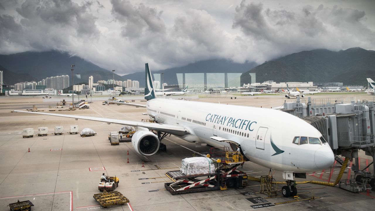 After a similar error earlier this month, Cathay Pacific accidentally offered some business-class tickets for around 14% of their usual price.