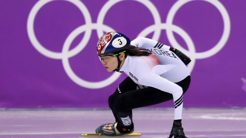 GANGNEUNG, SOUTH KOREA - FEBRUARY 20:  Sukhee Shim of Korea competes during the Ladies Short Track Speed Skating 100m Heats on day eleven of the PyeongChang 2018 Winter Olympic Games at Gangneung Ice Arena on February 20, 2018 in Gangneung, South Korea.  (Photo by Richard Heathcote/Getty Images)